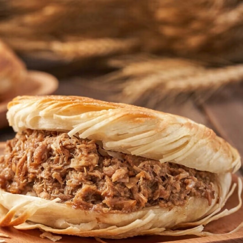 Thousand-Layer Pork Burger (Rou Jia Mo) 千层肉夹馍.